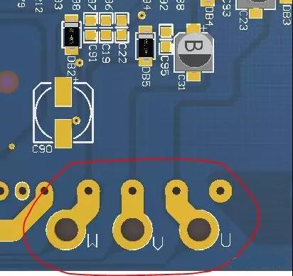 PCB設計不僅可以將PCB實現(xiàn)為即插即用的插件，而且可以增加焊料的厚度以達到過大電流的目的。